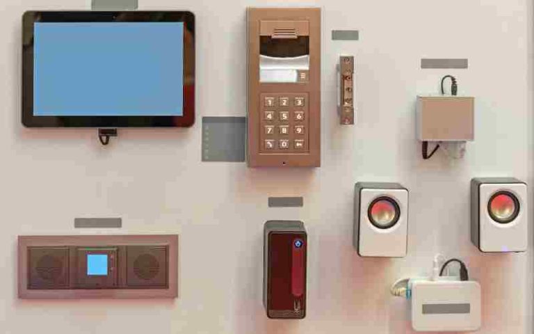 Smart home tech - propertydome